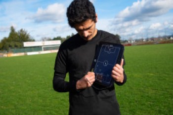 Elektronische Taktiktafel - Das ultimative Coaching-Board mit LCD Schreiboberfläche, FZLFA140 I Toba-Sport.Shop